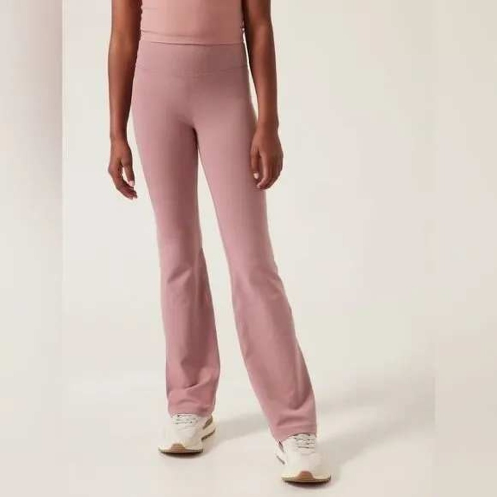 Athleta‎ Girl High Rise Chit Chat Flare Pant Purple Mauve XXL 16 Leggings